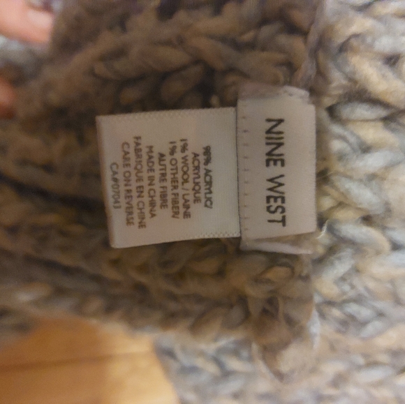 Nine West Scarf - Picture 3 of 3